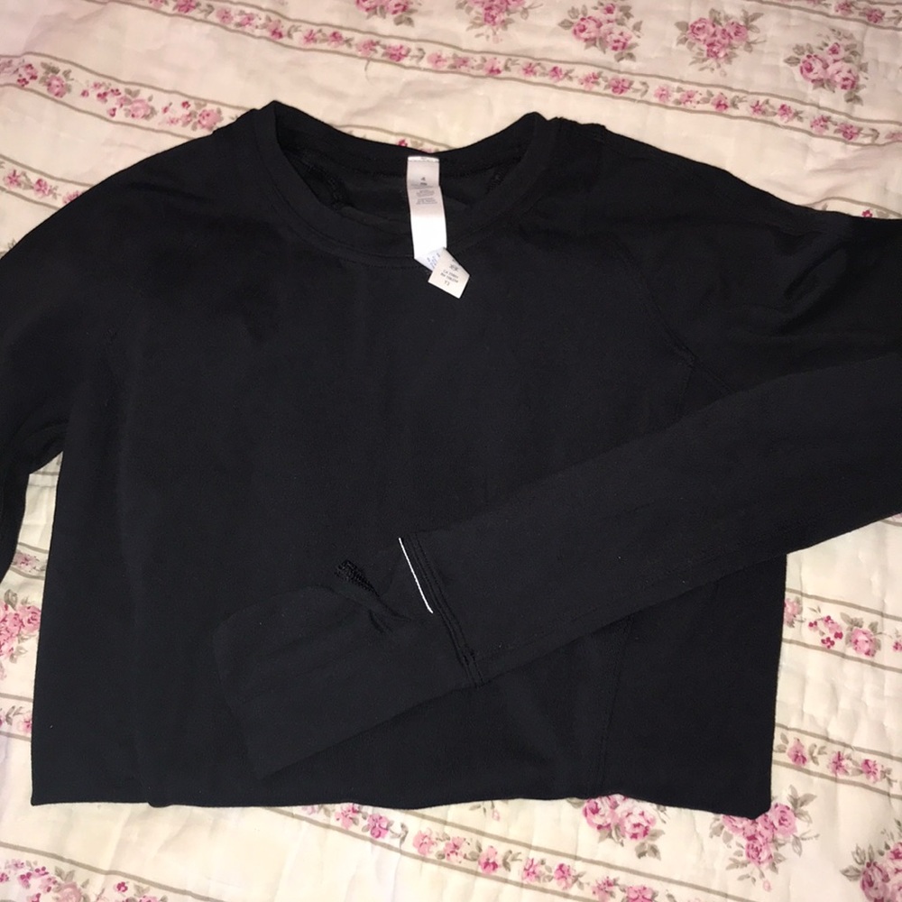 Long sleeve Black Lululemon Top!
